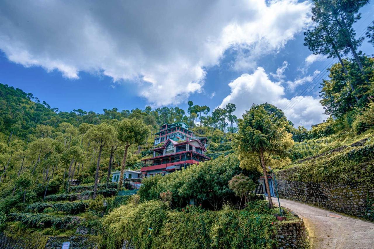 Stayvista At Cecil Cottages With Barbeque, Hill View Kasauli Dış mekan fotoğraf