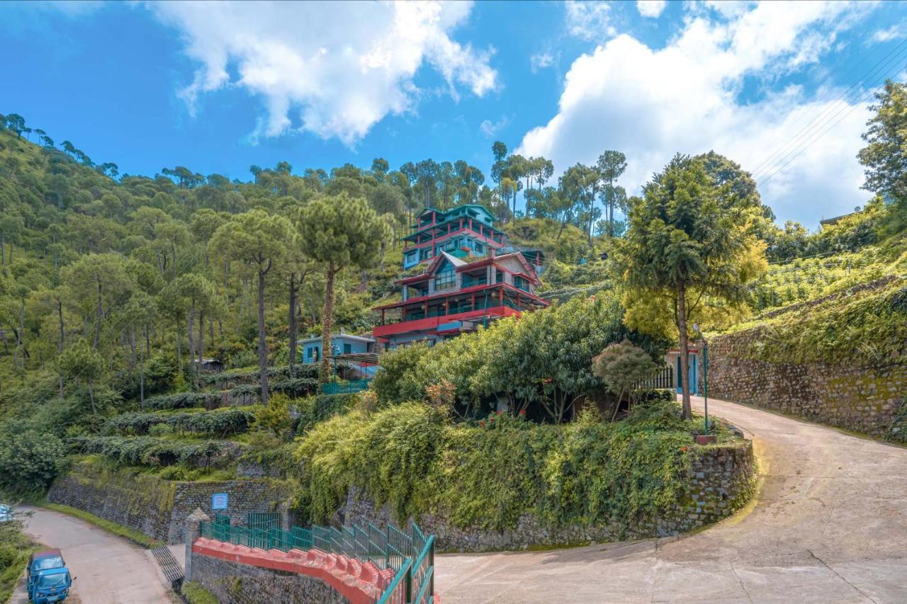 Stayvista At Cecil Cottages With Barbeque, Hill View Kasauli Dış mekan fotoğraf
