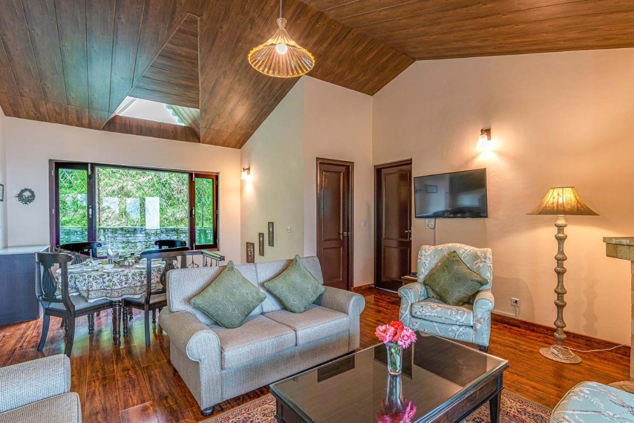 Stayvista At Cecil Cottages With Barbeque, Hill View Kasauli Dış mekan fotoğraf