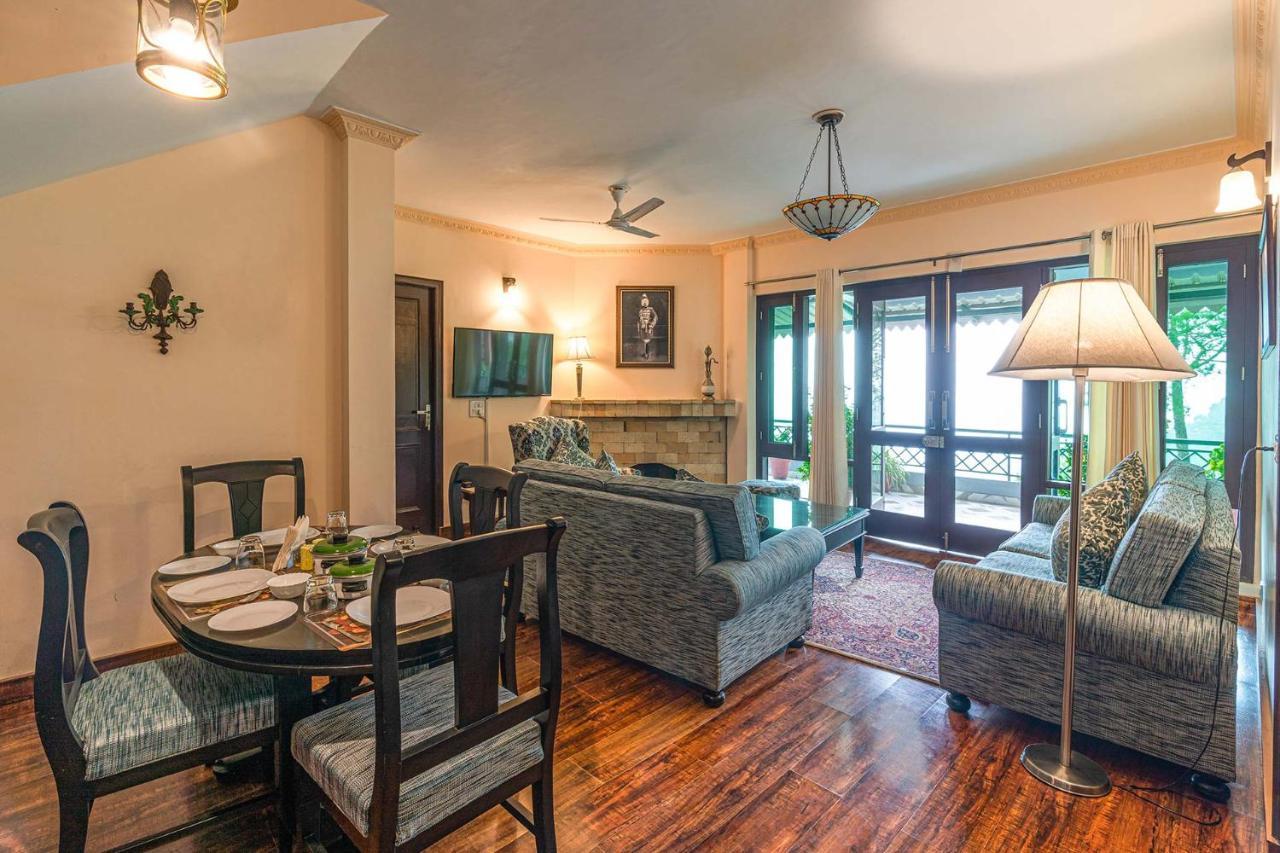 Stayvista At Cecil Cottages With Barbeque, Hill View Kasauli Dış mekan fotoğraf