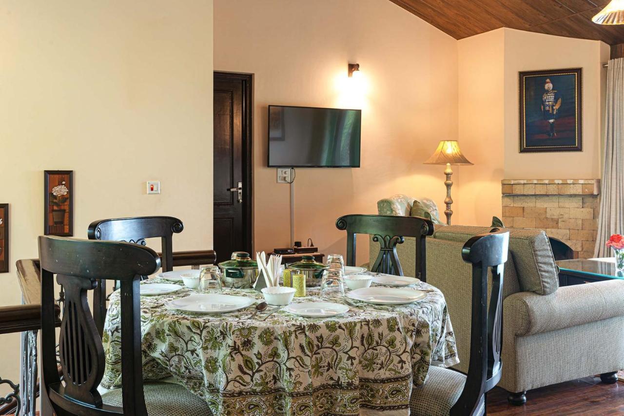 Stayvista At Cecil Cottages With Barbeque, Hill View Kasauli Dış mekan fotoğraf